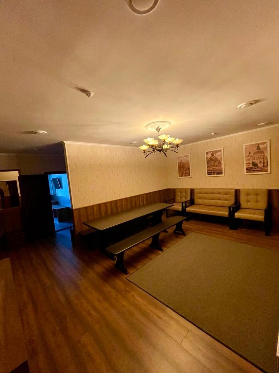 Sport Hotel 2 チェルカースィ エクステリア 写真