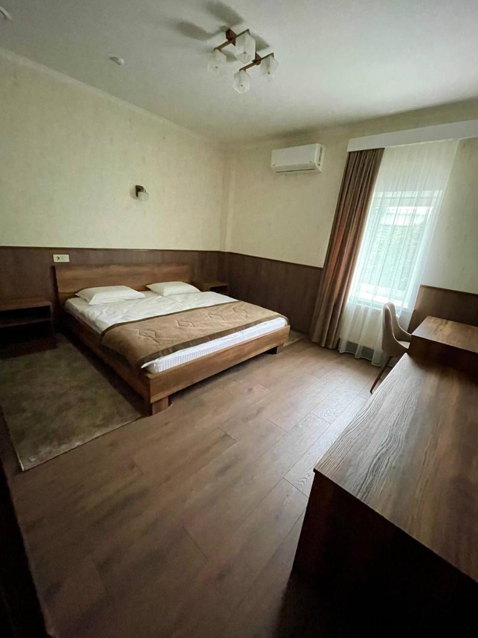 Sport Hotel 2 チェルカースィ エクステリア 写真