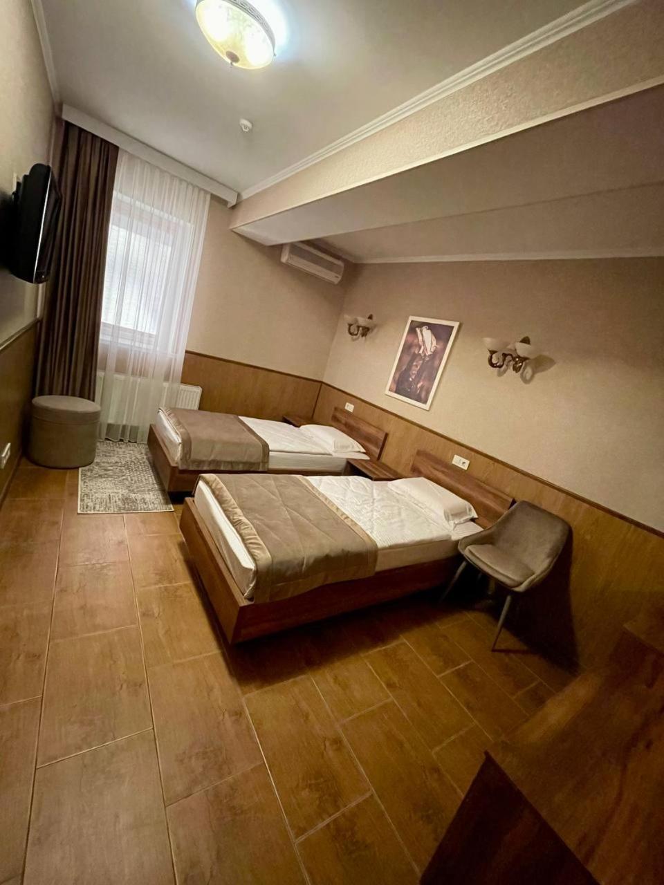 Sport Hotel 2 チェルカースィ エクステリア 写真