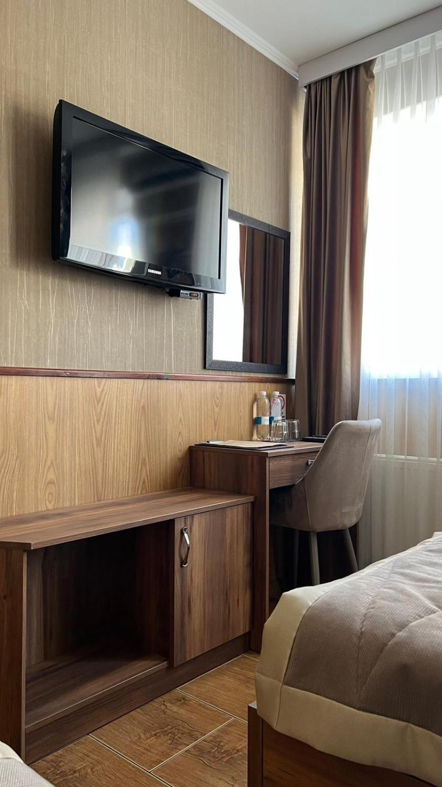 Sport Hotel 2 チェルカースィ エクステリア 写真
